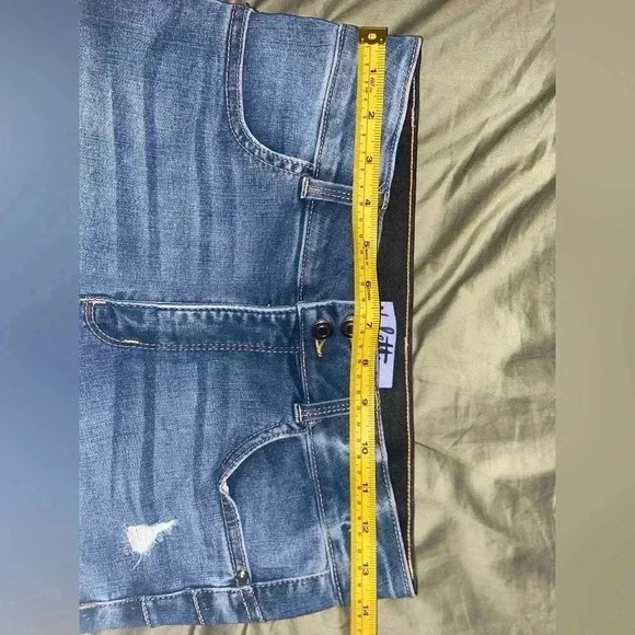 Vylette Women’s Size 5 Ripped Jeans - Picture 4 of 4